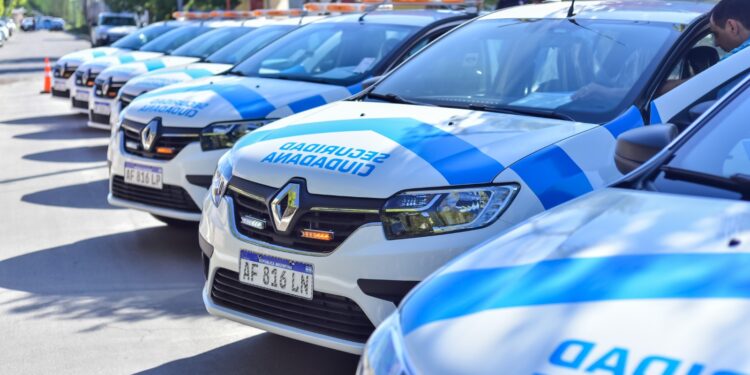 La Provincia entregó vehículos de Seguridad Ciudadana