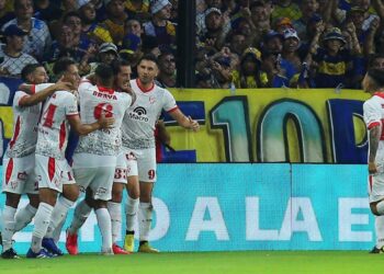 Instituto le ganó a Boca Juniors por 3 a 2 en "La Bombonera"