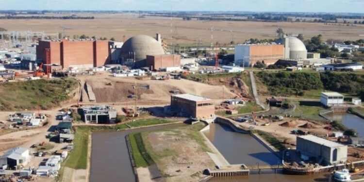 Masivo corte de luz por la caída de la central nuclear Atucha I