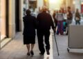 La Provincia oficializó el bono para jubilados