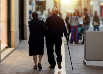 La Provincia oficializó el bono para jubilados