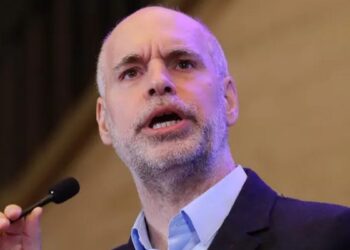 Larreta enviará a la Legislatura un proyecto para eliminar el impuesto a las tarjetas de crédito