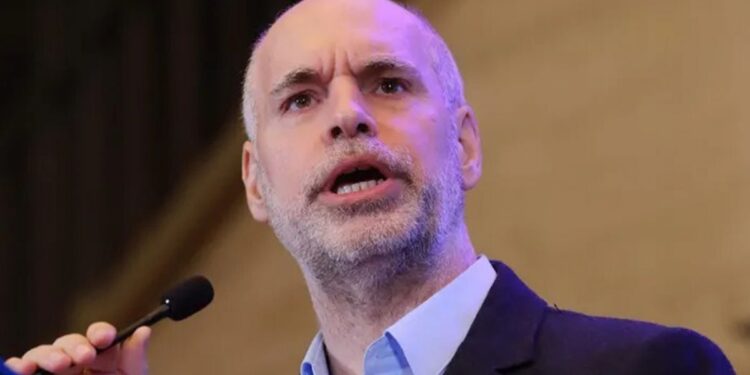 Larreta enviará a la Legislatura un proyecto para eliminar el impuesto a las tarjetas de crédito