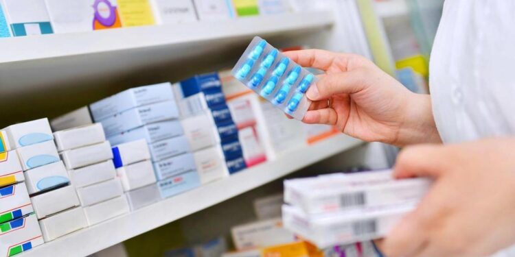 Advierten que pueden faltar medicamentos de PAMI