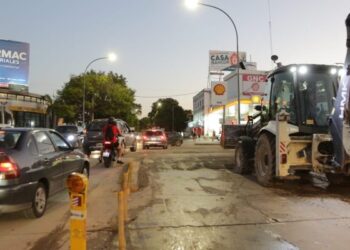 Cortes en Av. Cruz Roja y Av. Richieri por obras de Aguas Cordobesas