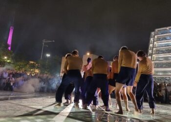 Quedó inaugurada la obra de Plaza España