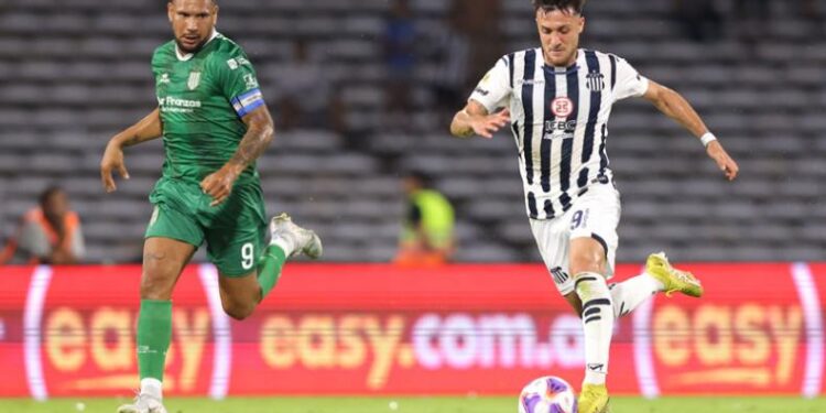 Talleres perdió 1-0 ante Banfield en el Kempes y se aleja de la punta