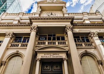 Argentina deberá pagar 1.330 millones de euros a Londres por "manipulación de estadísticas oficiales"