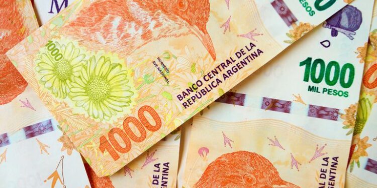 Importarán billetes de Malta y Francia para cubrir la necesidad de pesos