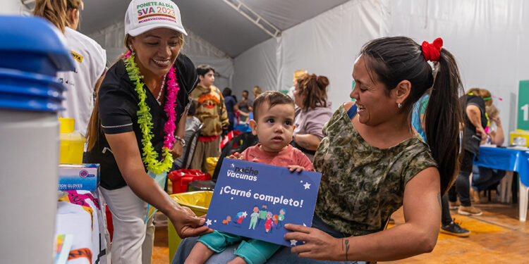 Casi 7000 dosis colocadas en La Noche de las Vacunas