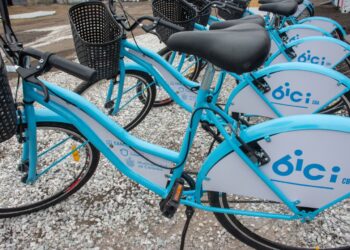 Comienza a funcionar el servicio público de bicicletas en la ciudad