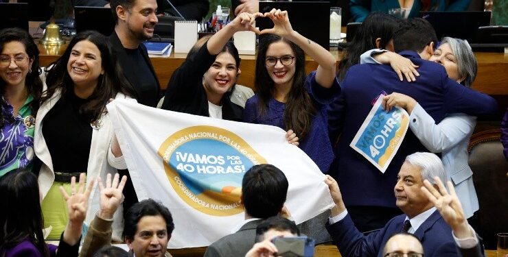 Chile reducirá su jornada laboral a 40 horas semanales