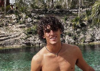 Uno de los tres jóvenes agredidos a machetazos en México fue trasladado en helicóptero