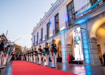 Esta tarde, el Cabildo se viste de fiesta con "El Sol del 25 se Viene Asomando"