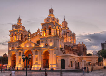 Reportaron dos amenazas de bomba en menos de 24 horas en Córdoba