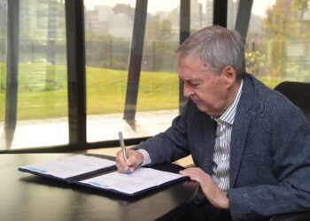 Turismo: Córdoba y Mar del Plata firman un convenio de colaboración