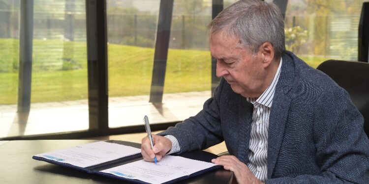 Turismo: Córdoba y Mar del Plata firman un convenio de colaboración