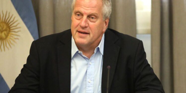 El ministro de Educación, Jaime Perczyk, llegó a Córdoba para la inauguración de obras