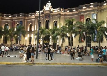 El Patio Olmos cumple 28 años: de escuela a centro comercial