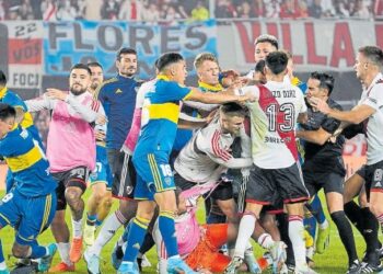 River le ganó a Boca sobre el final con un penal que desató escándalo