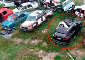 Oscar González: trasladan la BMW que utilizó en el choque para las pericias mecánicas