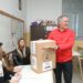 Juan Schiaretti votó en Córdoba y pidió que los ciudadanos asistan "masivamente" a las urnas