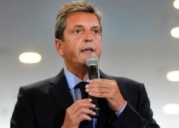 Massa inició su agenda de reuniones en Córdoba