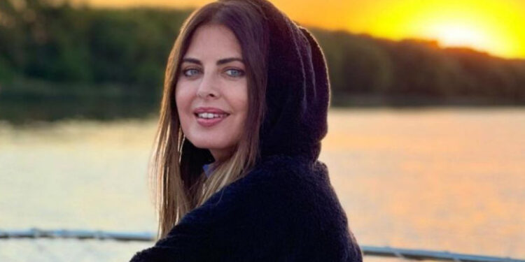 Último adiós a Silvina Luna: parte el cortejo hacia el Cementerio de Chacarita