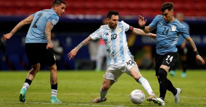 Argentina y Uruguay jugarán en la Bombonera