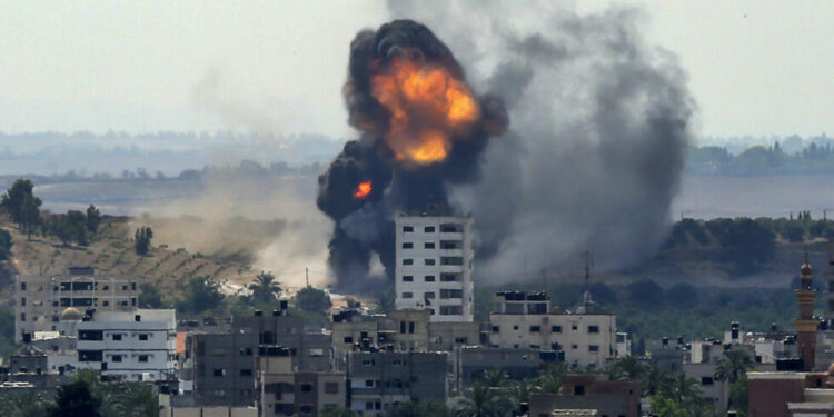 Ofensiva de Hamas a Israel deja más de 250 muertos