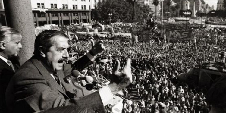 Se cumplen 40 años del regreso de la democracia en la Argentina