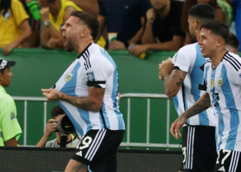 Argentina hizo historia y venció 1-0 a Brasil