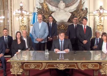 Este viernes entró en vigencia el DNU de Javier Milei