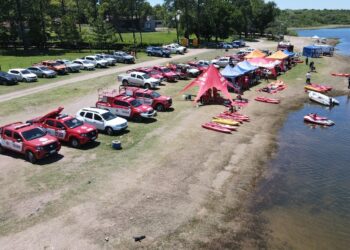 Continúa la búsqueda bajo el agua del turista desaparecido en Embalse