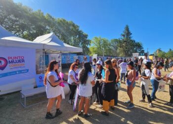 Punto Mujer recorrerá los festivales de verano con su red de apoyo