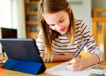 Ley Ómnibus: Educación descartó que se incluya el "homeschooling"