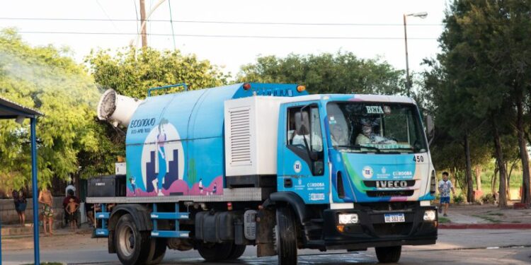 Continúa el operativo ambiental contra el Dengue