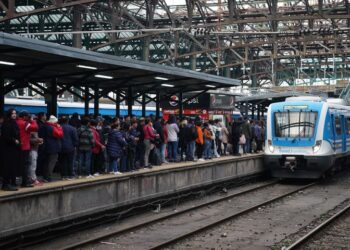 Las tarifas del transporte de pasajeros se actualizarán de forma mensual