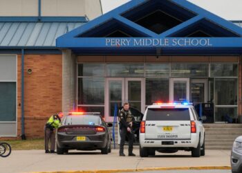 Estados Unidos: tiroteo en un colegio dejó varios heridos