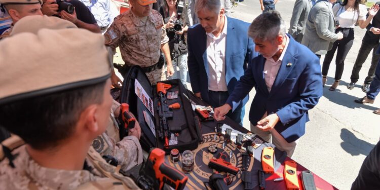 Verano Junto a Vos: un programa de seguridad turístico con armas no letales