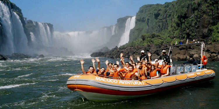 Un total de 460 mil turistas extranjeros visitaron la Argentina