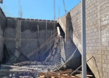 Tres obreros resultaron heridos tras el derrumbe de una obra