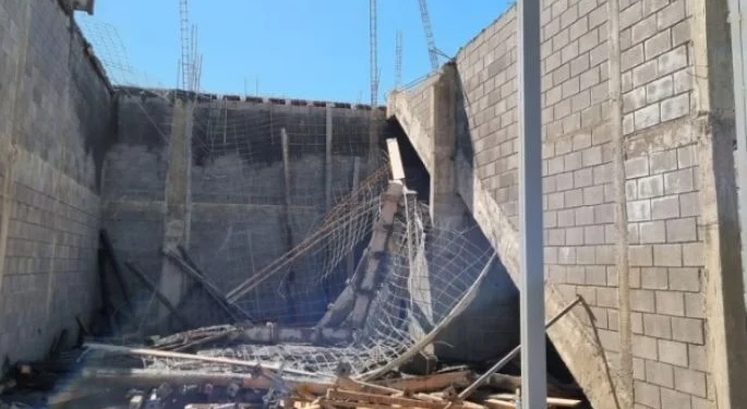 Tres obreros resultaron heridos tras el derrumbe de una obra