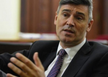 Passerini calificó de «inviable» el precio del boleto tras reunirse con intendentes del interior del país