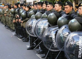 Oficializaron aumentos salariales a Gendarmería, Prefectura, Policía Federal y PSA