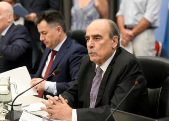 Los gobernadores se reunirán por etapas con el Gobierno nacional