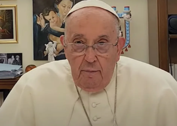 El Papa Francisco habló de la violencia narco en Rosario: "Sin la complicidad no sería posible llegar a esta situación"
