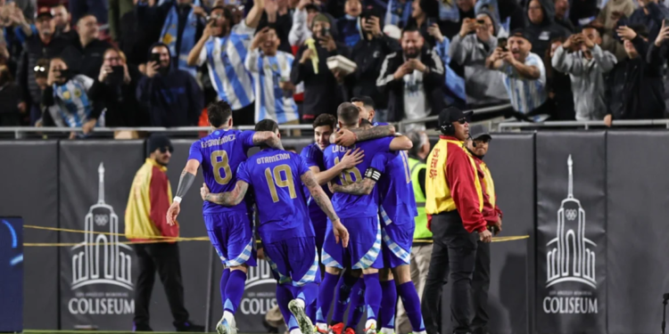 La Selección goleó a Costa Rica en el cierre de la gira por EEUU