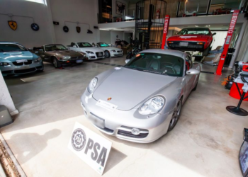 La PSA secuestró siete autos de colección, dólares y euros