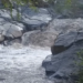 Un hombre murió al caer al cauce del río en la zona de una cascada
